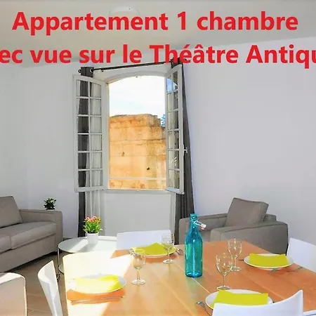 Holiday In Arles -Appartement Du Theatre Antique Exterior photo